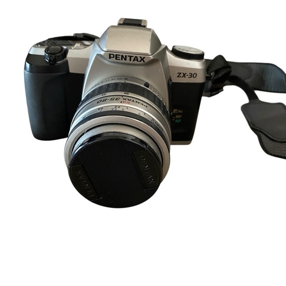 Pentax ZX-30 Black Silver Digital Camera upgraded
w/ Zx30QD kit ppw case gift - Picture 5 of 13